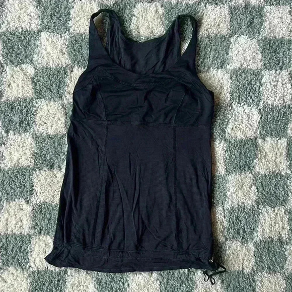 Lululemon Black Tanktop with drawstring - Size 4 - Picture 2 of 4